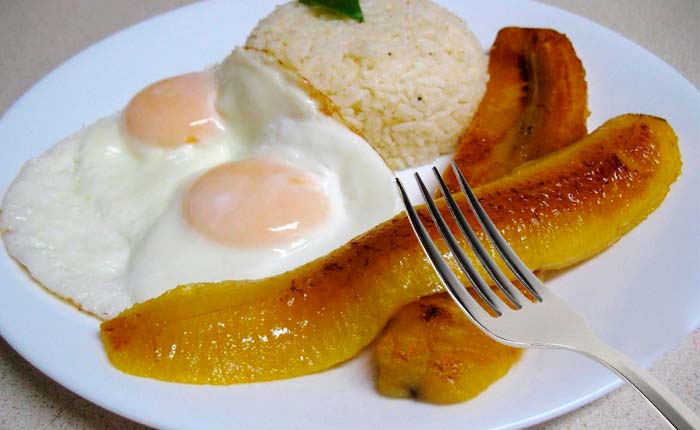 arroz a la cubana comidas peruanas